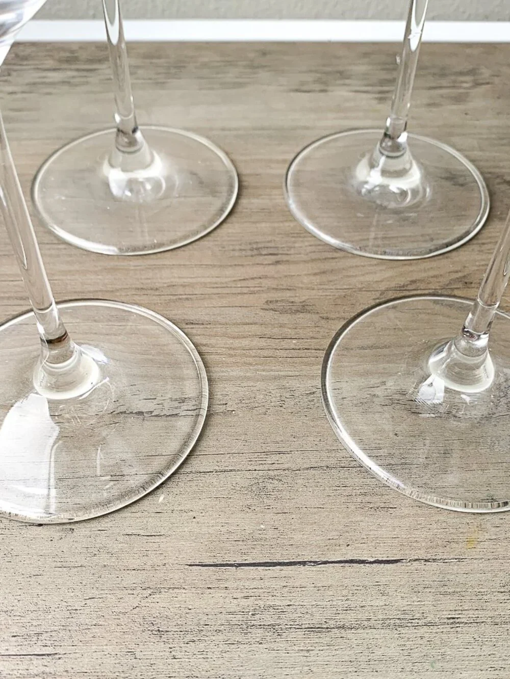Crate & Barrel Red Wine Glasses Lot of 4 - Oregon (Marin) - Large Classic 16oz